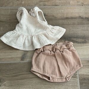 Quincy Mae Tan baby bloomers / shorts